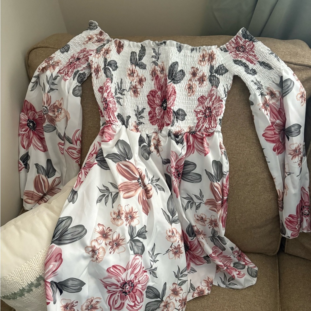 SHEIN Floral Off-Shoulder Dress
